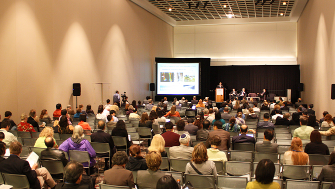 A plenary discussion featuring Dr. Nakatsuji